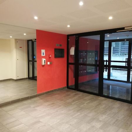 Appartment With Garden - Chaville Exterior photo